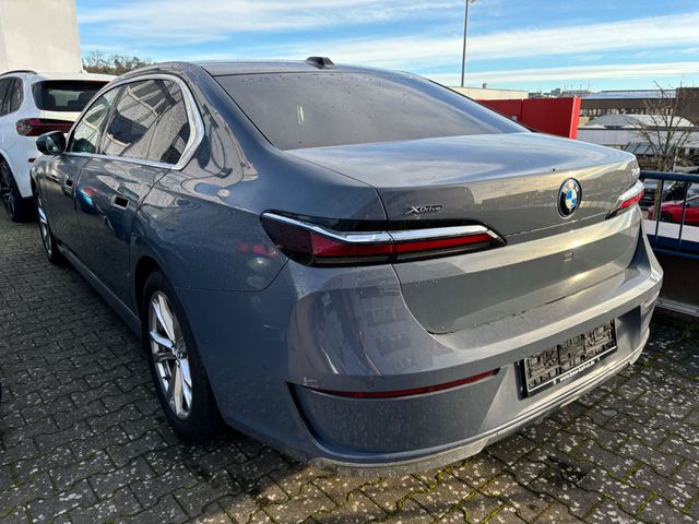 BMW 750 e xDrive  Ionic 8fach BMW Alu Sommer+Winter