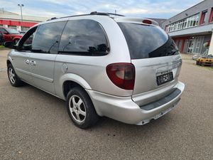 CHRYSLER Grand Voyager