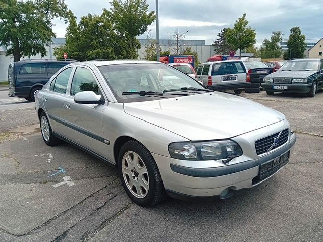 VOLVO S60 2.4 T. &quot;TÜV  + ZR neu&quot;