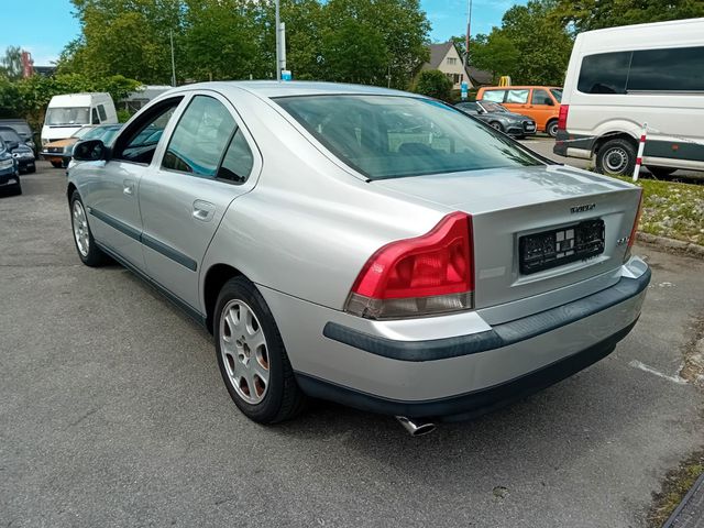 VOLVO S60 2.4 T. &quot;TÜV  + ZR neu&quot;