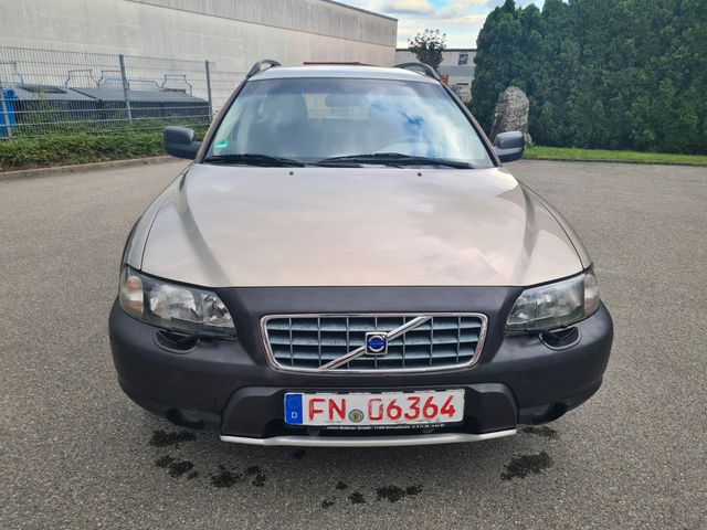 VOLVO XC70 2.4T AWD