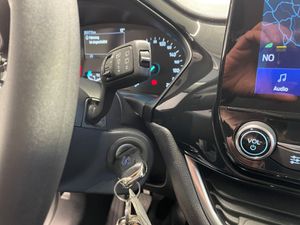 FORD Fiesta 1.1 Cool &amp; Connect Navi GJR