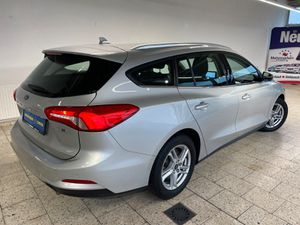 FORD Focus Turnier Cool &amp; Connect Technologie-Paket