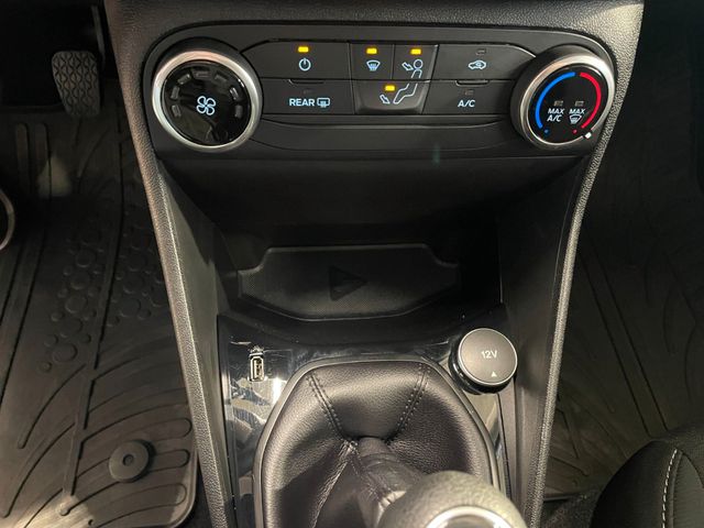 FORD Fiesta Cool &amp; Connect Navi / Allwetter