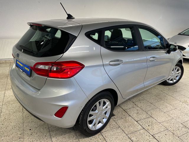 FORD Fiesta 1.1 Cool &amp; Connect Navi GJR