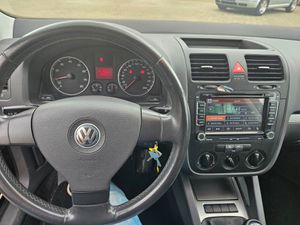 VW Golf