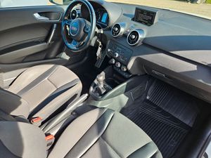 AUDI A1 S line Edition 8-fach,Sitzh