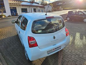 RENAULT Twingo Authentique