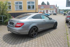 MERCEDES-BENZ C 180 Coupé*Aut.*19&quot;LM*tiefer*große Navi*