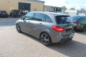 MERCEDES-BENZ B 180 BE*Xenon*AHK*PDC*Sitzhzg*Navi*18&quot;Allwetter