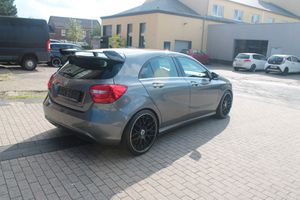 MERCEDES-BENZ A 180 Style*19&quot;LM+tiefer+Heckspoiler*Navi*