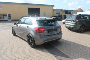 MERCEDES-BENZ A 180 Style*19&quot;LM+tiefer+Heckspoiler*Navi*