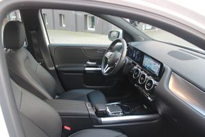 MERCEDES-BENZ B 180 DCT+Wippen*LED*MBUX*360°DAB*Navi*Allwetter