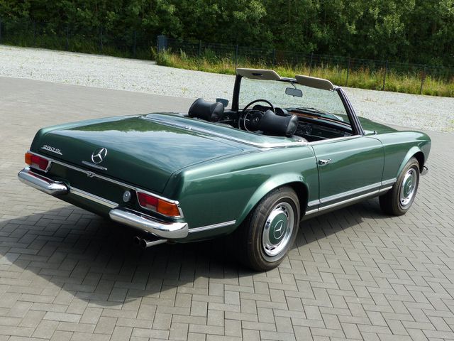 MERCEDES-BENZ 280 SL Pagode