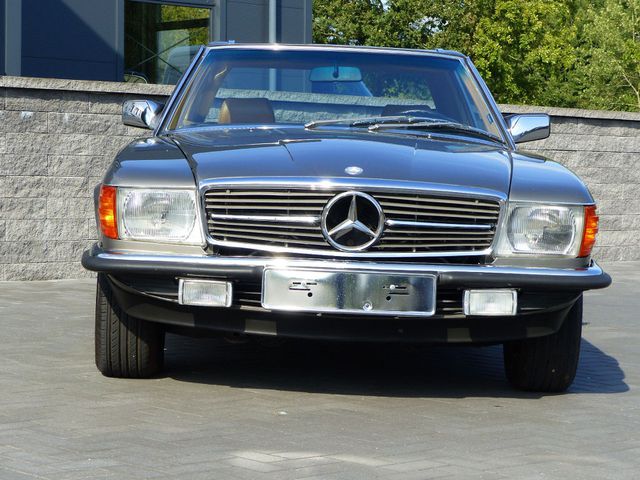 MERCEDES-BENZ 380 SL W 107 Cabriolet