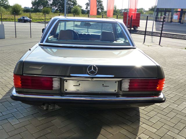 MERCEDES-BENZ 380 SL W 107 Cabriolet