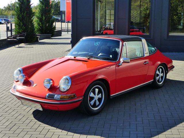 PORSCHE 911 Urmodell 911 T 2,4  Targa