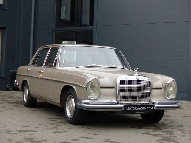 MERCEDES-BENZ 280