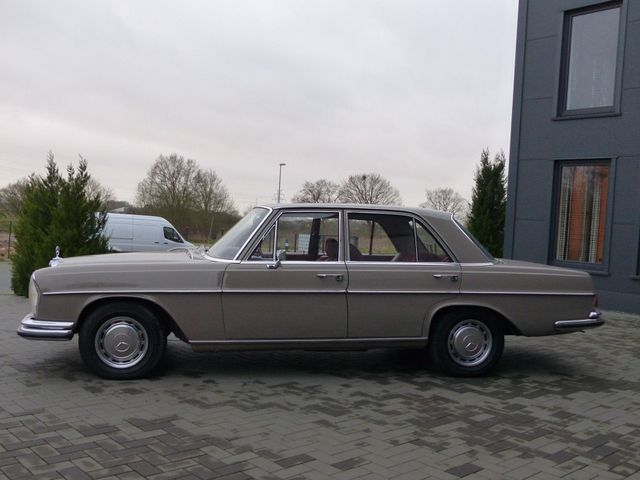 MERCEDES-BENZ 280 S