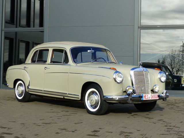 MERCEDES-BENZ 220 S Ponton *Faltdach*