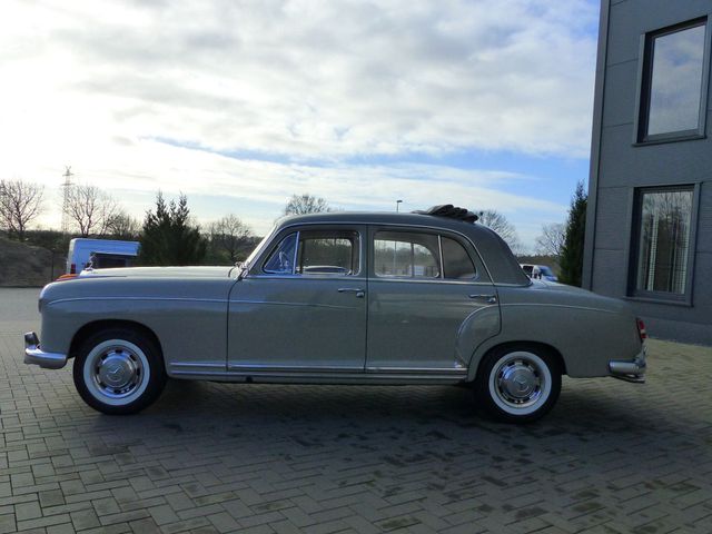 MERCEDES-BENZ 220 S Ponton *Faltdach*