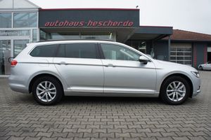 VW Passat Variant