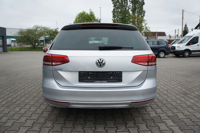 VW Passat Variant