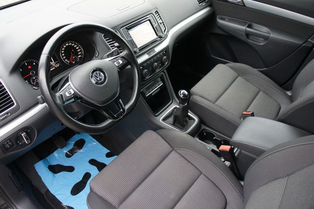 VW Sharan