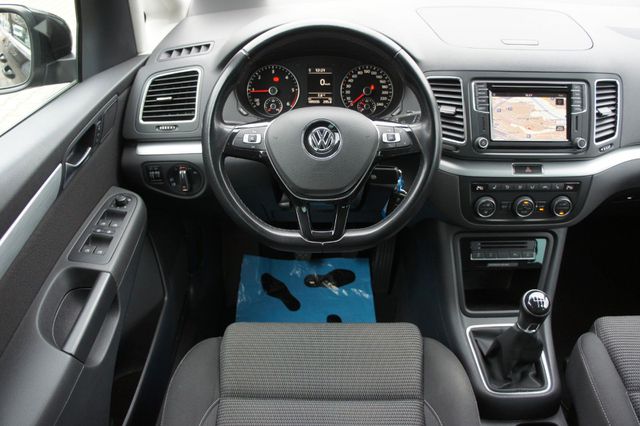 VW Sharan