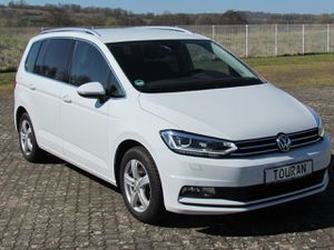 VW Touran 1.4 Highline DSG Standheizung LED uvm.