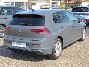 VW Golf VIII 1.5 DSG LED Navi AppC RFK Allwetter