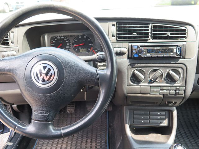 VW Golf III (3) Cabrio KARMANN Sondermodell *TOP*