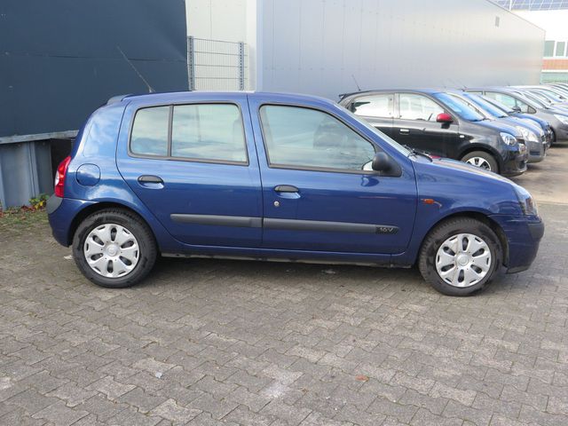 RENAULT Clio II Expression,1.HND,5türig,Tüv u.Insp. Neu