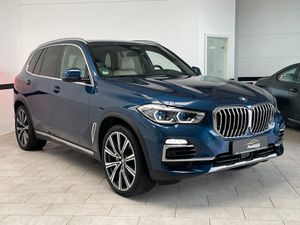 BMW X5 xDrive30d xLine Navi*Laser*HUD*Leder*22Zoll*