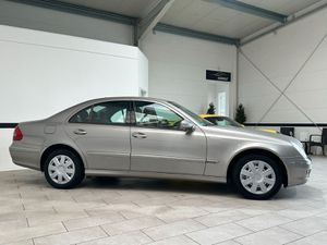 MERCEDES-BENZ E 220 CDI Aut. ELEGANCE Navi*Bi-Xenon*AHK*2.Hand