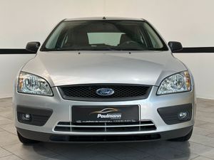 FORD Focus 1.6 Trend Navi*Klima*PDC