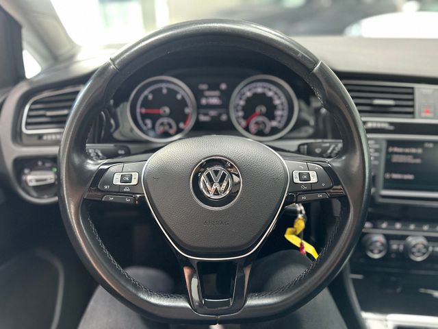 VW Golf