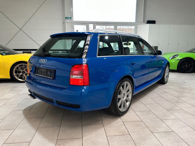 AUDI RS4 2.7 Bi-Turbo quattro Xenon*Leder*BOSE*