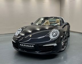 PORSCHE 991