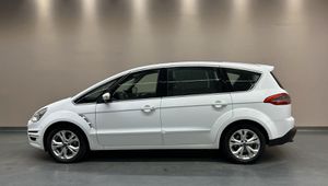 FORD S-Max 1.6  Titanium *7SITZER*STANDHZG*PANO*AHK*