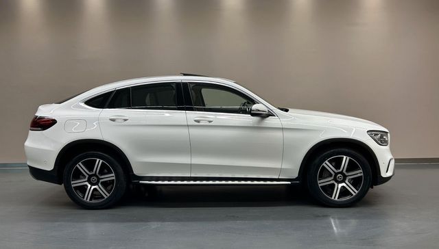 MERCEDES-BENZ GLC 200