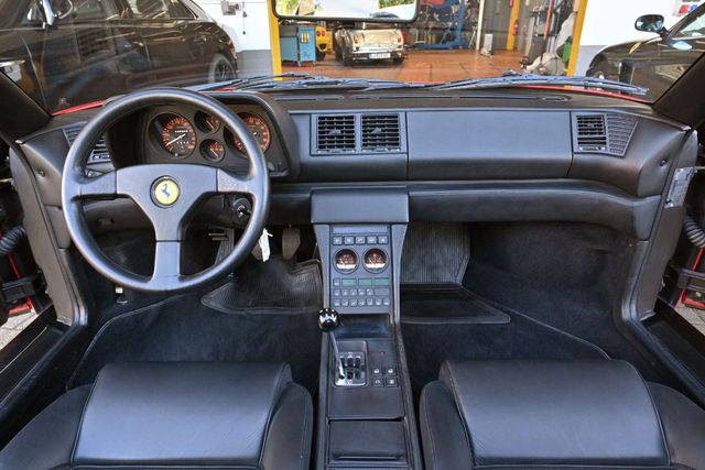 FERRARI 348 TS/Top Originalzustand!Erstlack/Garantie!