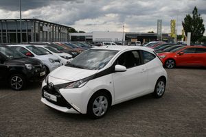 TOYOTA Aygo (X)