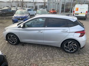 HYUNDAI i20 Trend Mild-Hybrid: 2021er mit 48.000km!