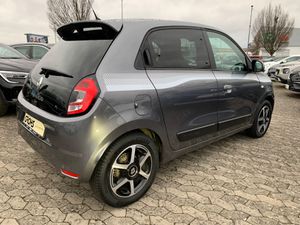 RENAULT Twingo Limited SCe 75 nur 27.000 km