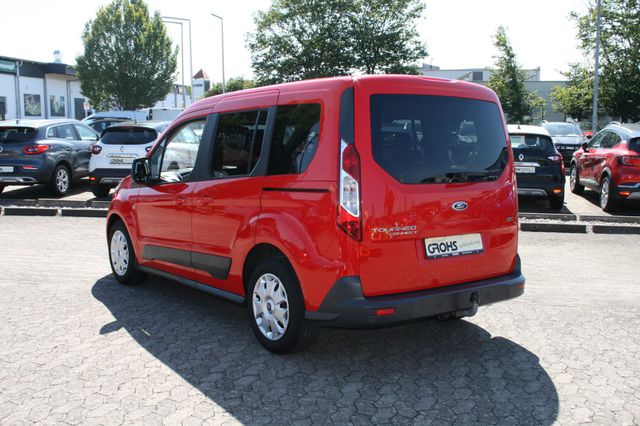 FORD Tourneo