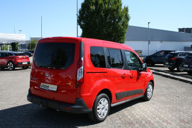 FORD Tourneo