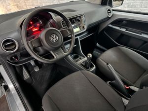 VW up! 1.0  take