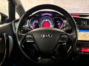 KIA ceed / Ceed Ceed Sportswagon 1.6 GDI  Edition 7/NAVI/CAM