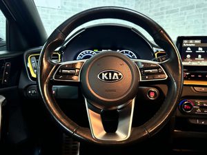 KIA XCeed Xdition 1.4 TGDI /AUTOMATIK/CAM/BI-LED